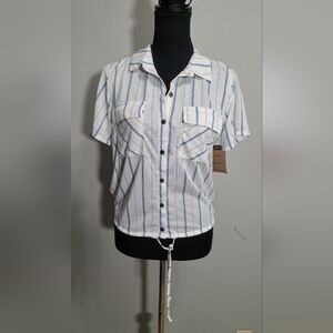 Eden & Olivia Women’s Button-Up Collared Blouse Size Small.